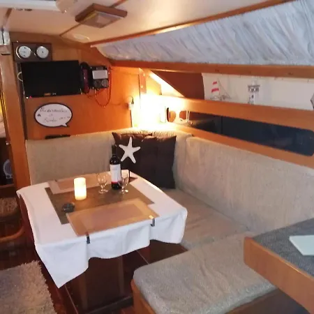 Noches Magicas Hotel en barco
