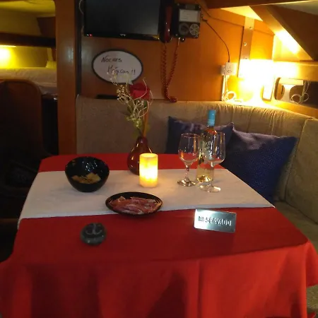 Noches Magicas Hotel en barco