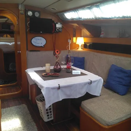 Noches Magicas Hotel en barco